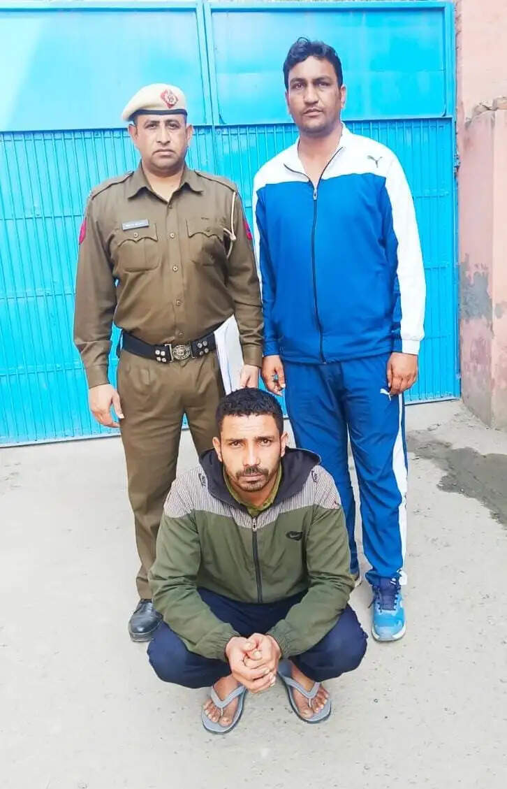 PANIPAT:- फोन चोरी कर खाते से ऑनलाइन पैसे ट्रांसफर करने वाला आरोपी काबू, मोबाइल फोन व 40 हजार रूपए बरामद