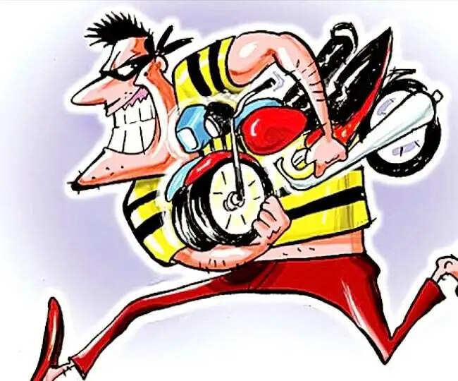 CIA-3 टीम ने चोरी की बाईक समेत युवक किया काबू.