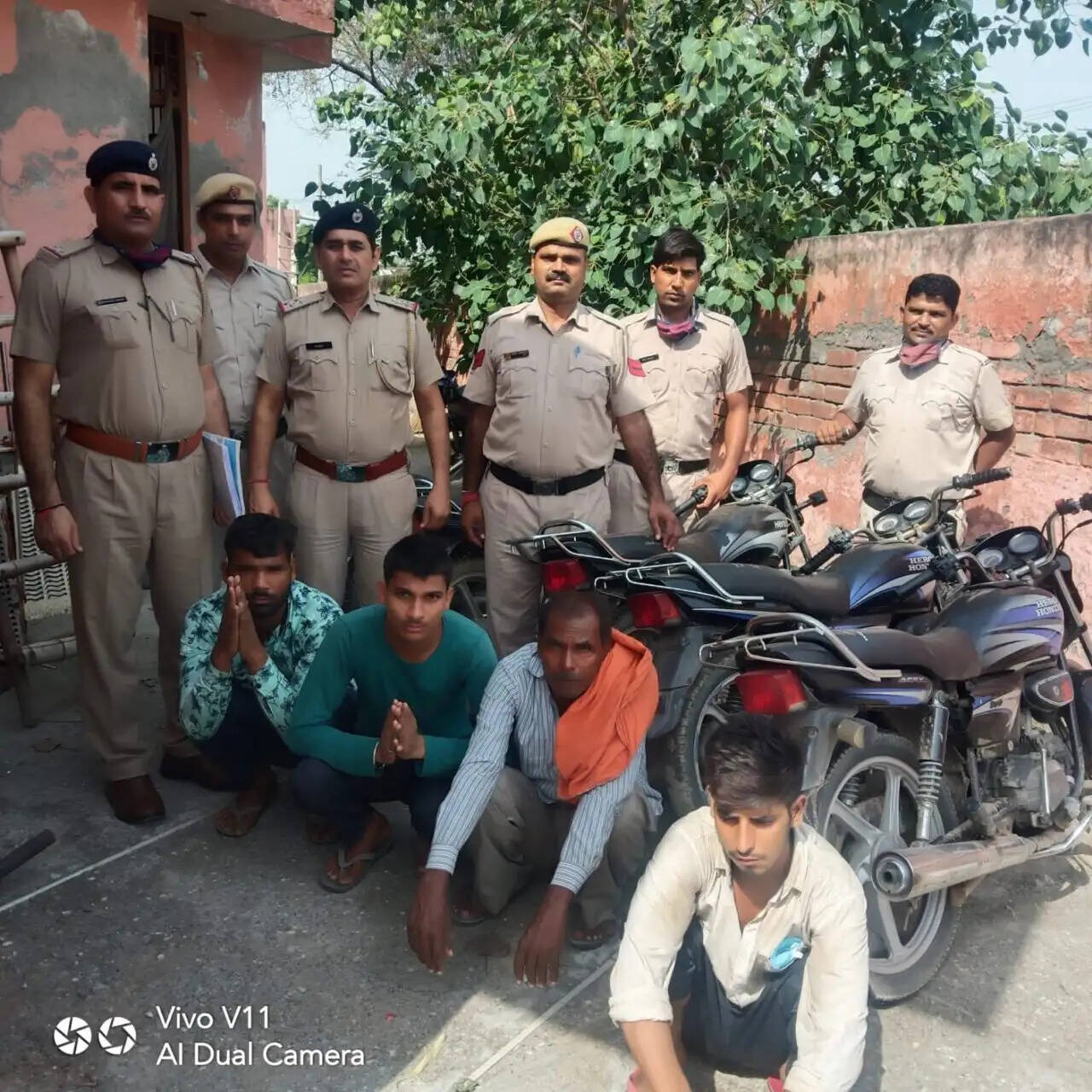 बाइक चोरी करने वाले 4 चार आरोपित काबू, 6 बाइक व एक एक्टिवा बरामद