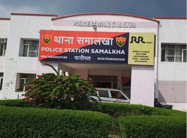 समालखा में पिता-पुत्र पर हमला, जान से मारने की धमकी देकर आरोपी फरार