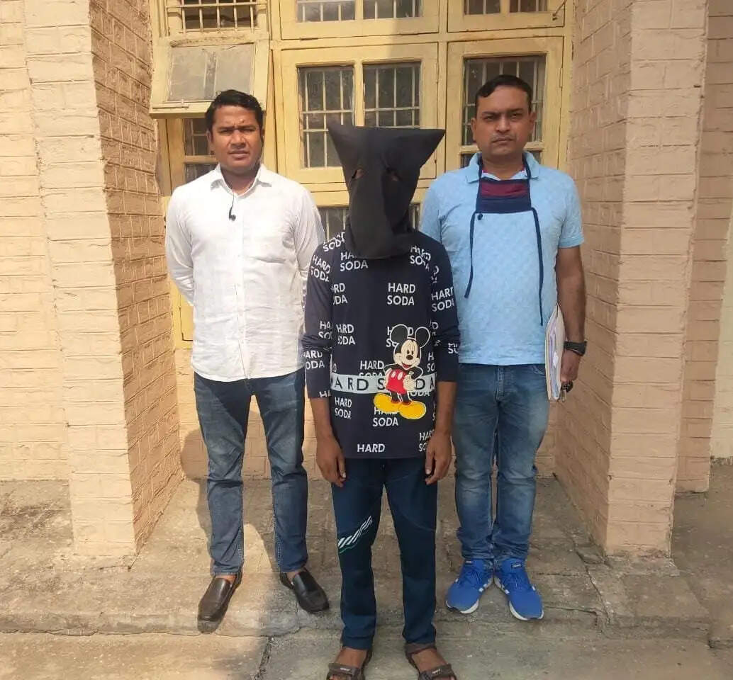 फोन झपटमारी करने वाले आरोपी से वारदात मे प्रयोग BIKE बरामद