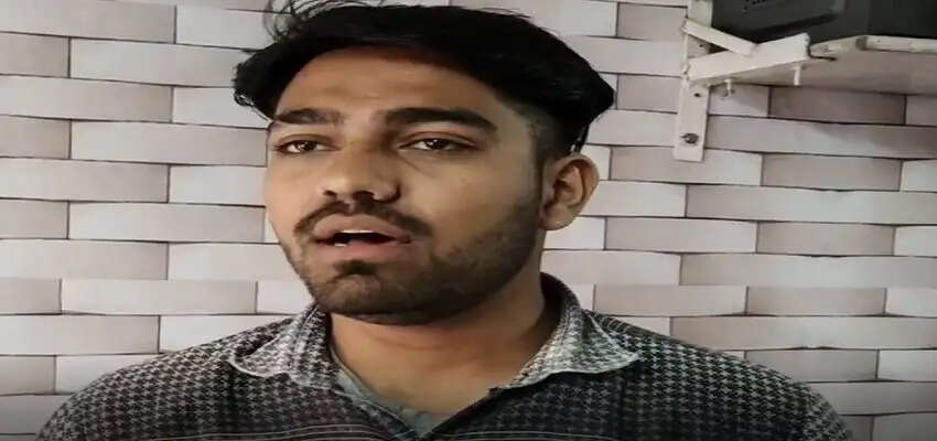 यूक्रेन से छात्र लौटा पानीपत मे, धरती चूमकर किया भगवान का धन्यवाद