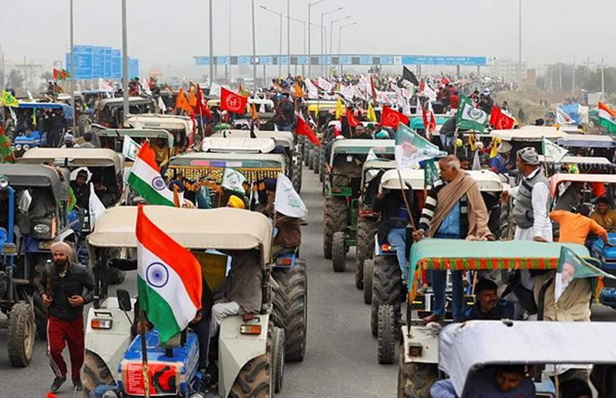 किसान आंदोलन का पांचवां दिन, हरियाणा में आज निकाला जाएंगा ट्रैक्टर मार्च