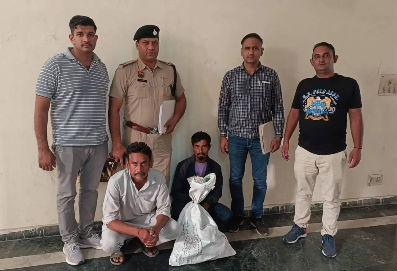 पानीपत में 5 किलो 785 ग्राम गांजा सहित 2 नशा तस्कर गिरफ्तार