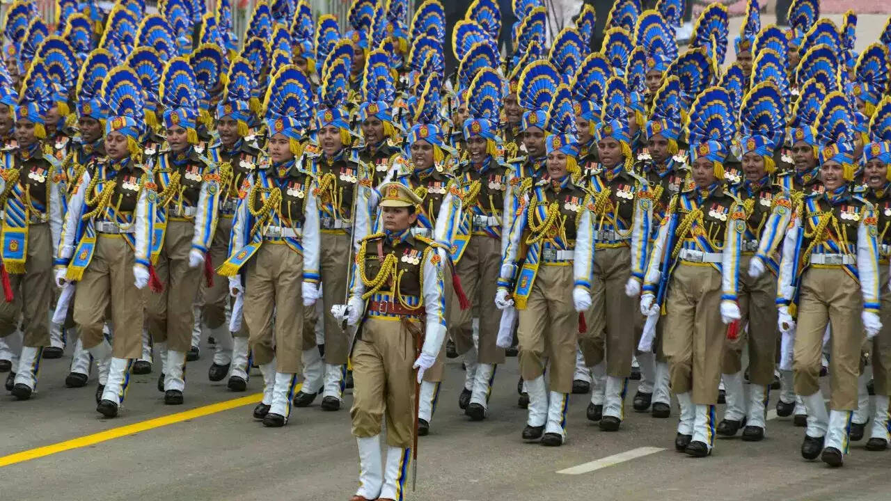 CRPF कांरस्टेबल के पदों पर निकली भर्ती, ऐसे करें आवेदन
