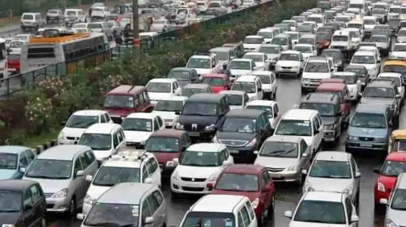 दिल्ली सरकार का वाहन चालकों के लिए अल्टीमेटम जारी, सड़क पर न उतारे ये वाहन, होंगे जब्त