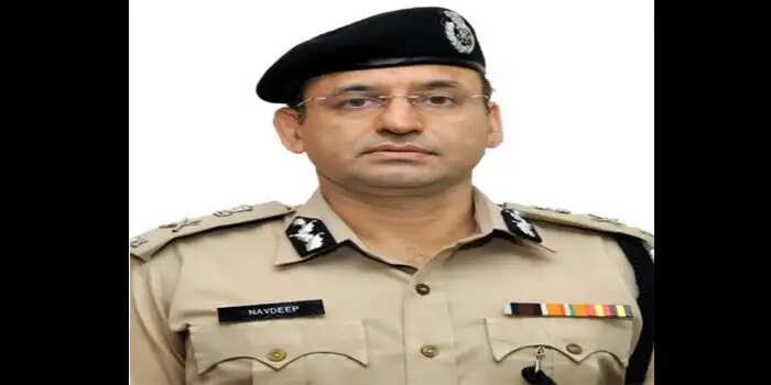 HARYANA पुलिस ने जारी की एडवाइजरी, धुंध व कोहरे के चलते में सड़क हादसों से बचने के लिए वाहन चालकों को किया अलर्ट