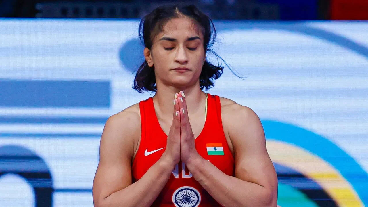 विनेश फोगाट के सिल्वर मेडल पर आज फैसला
