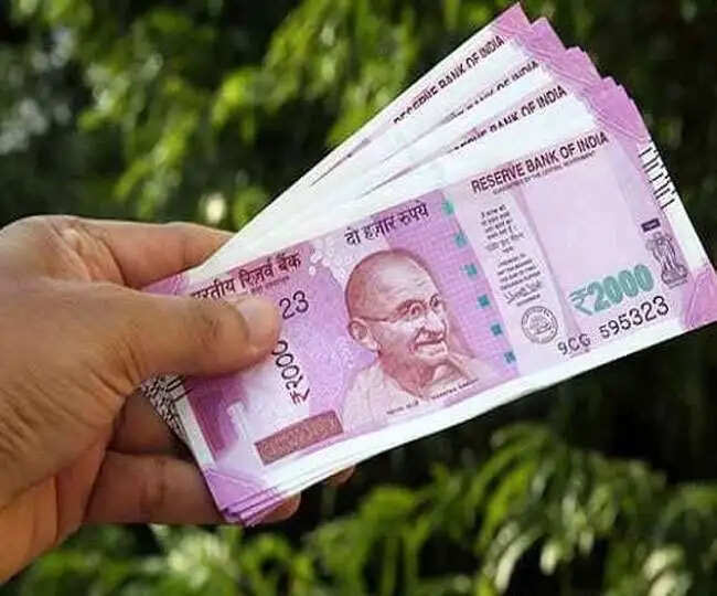 आपके पास अभी भी है 2,000 रुपये के नोट,जल्दी बदलवा ले नोट