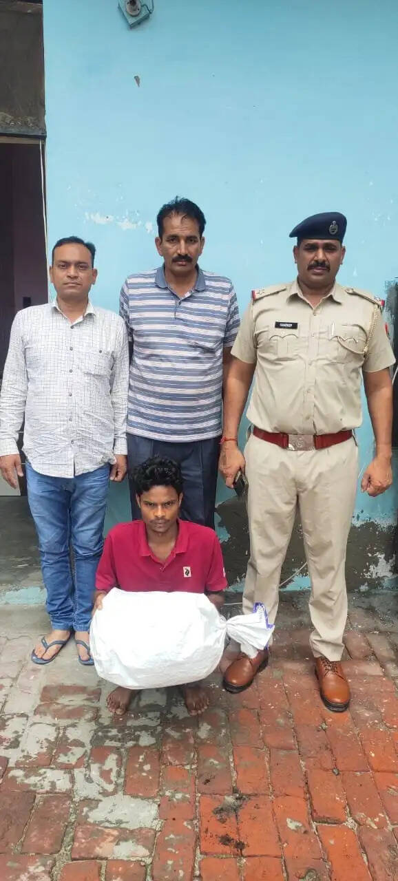 PANIPAT:- 5 किलो 100 ग्राम गांजा&nbsp;से नशा तस्कर को किया काबु
