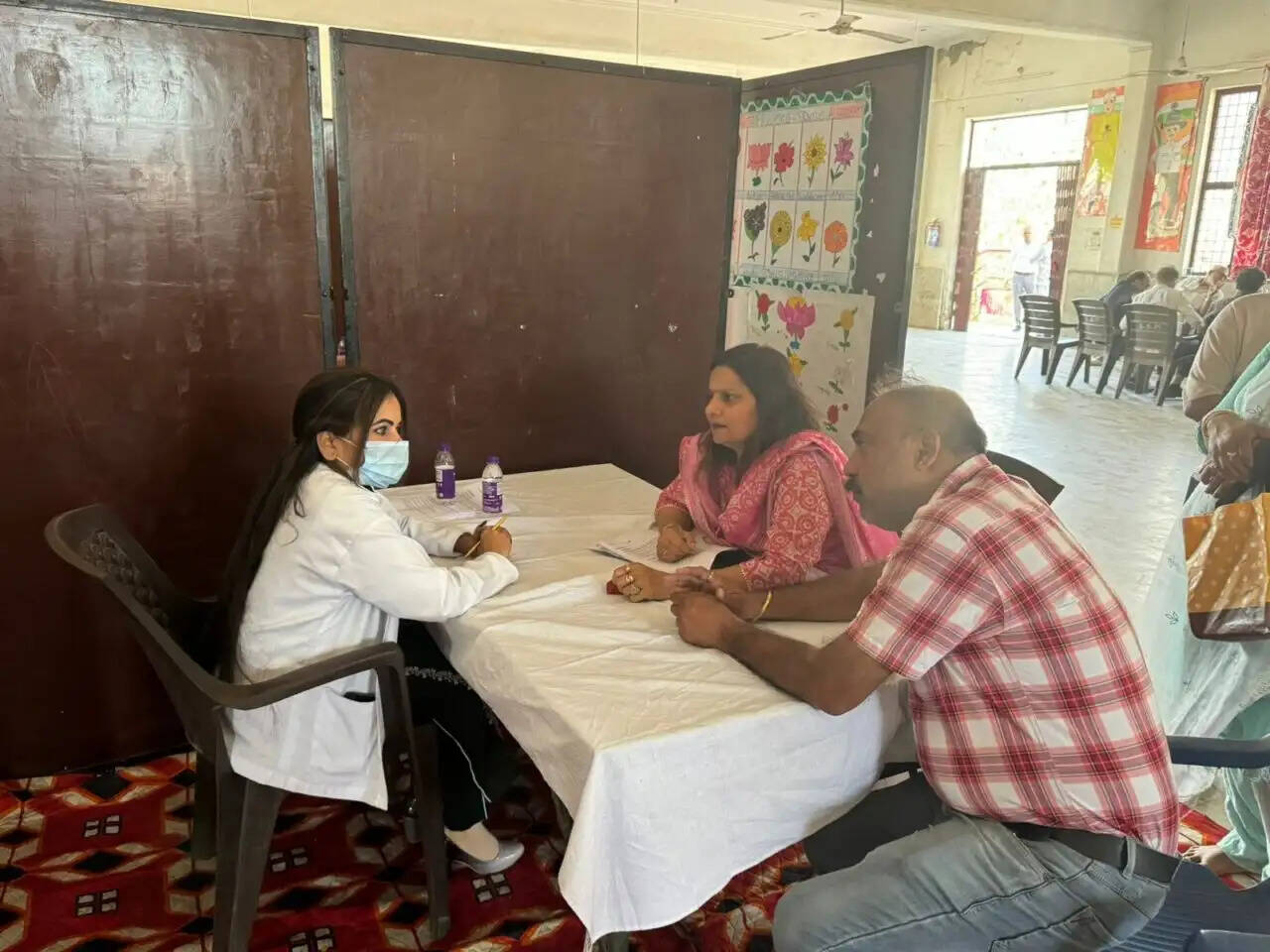 शिरडी साईं बाबा मंदिर पानीपत में लगाया गया फ्री मेडिकल कैंम्प