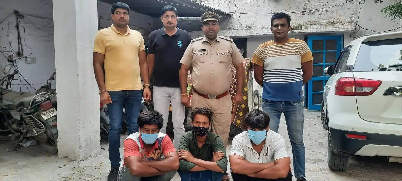 ढाबा संचालक से रंगदारी मागने से मना करने पर रॉड व डंडो से हमला करने वाले 3 आरोपित काबू
