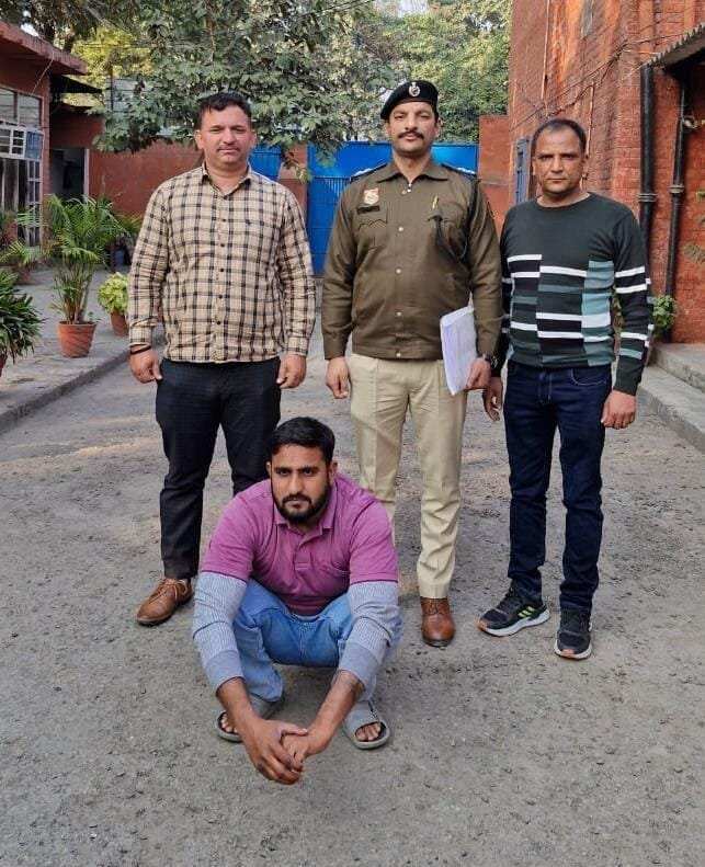 पानीपत में नकली शराब बनाने मामले में गिरोह का दूसरा आरोपी काबू
