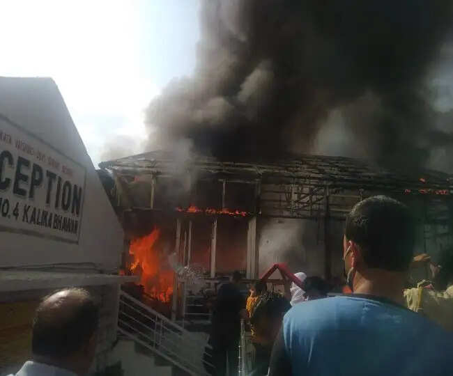 माता वैष्णो देवी के कैश काउंटर में लगी आग
