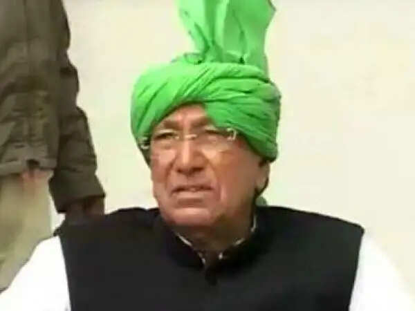 चौटाला ने तोड़ी बसपा, बसपा की पूरी इकाई का इनेलो में हुआ विलय