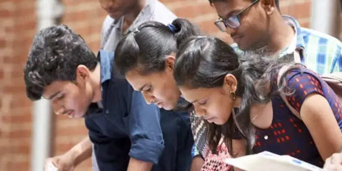 हरियाणा के सरकारी स्कूलों में 9वीं और 12वीं तक Online जमा होगी फिस !, आदेश जारी