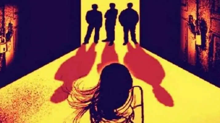 खाकी हुई दागदार, HARYANA के इस जिले में पुलिस की गाड़ी में हुआ गैंगरेप, पढ़िए पूरा मामला