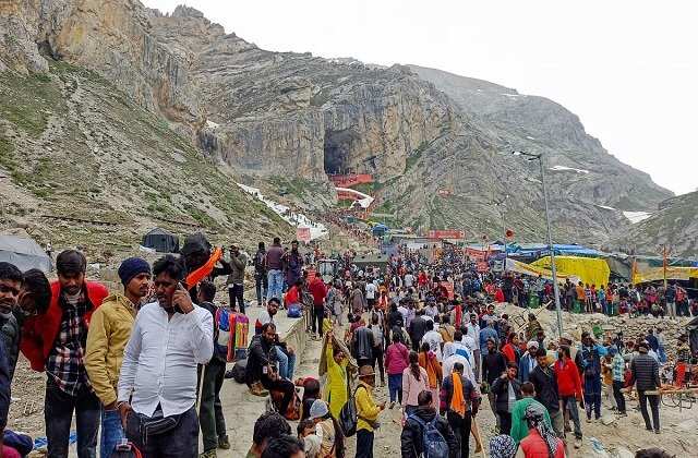 संपन्न हुई अभर नाथ यात्रा, इतने यात्रियों ने किए दर्शन