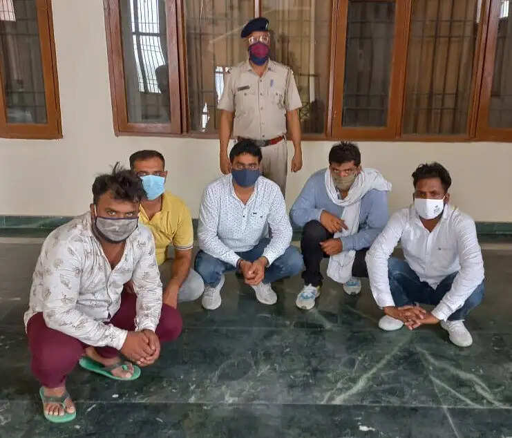 PANIPAT: ढ़ाबे पर मारपीट, धमकी व पैसे छिननें वाले 5 आरोपित काबू