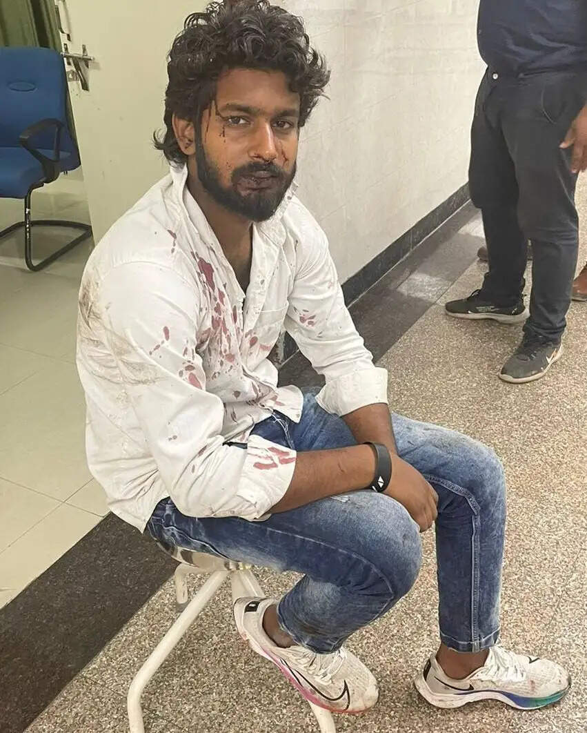 बदमाशों ने कोर्ट में गवाह पर किया जानलेवा हमला, मचा हड़कंप, पढिए मामला