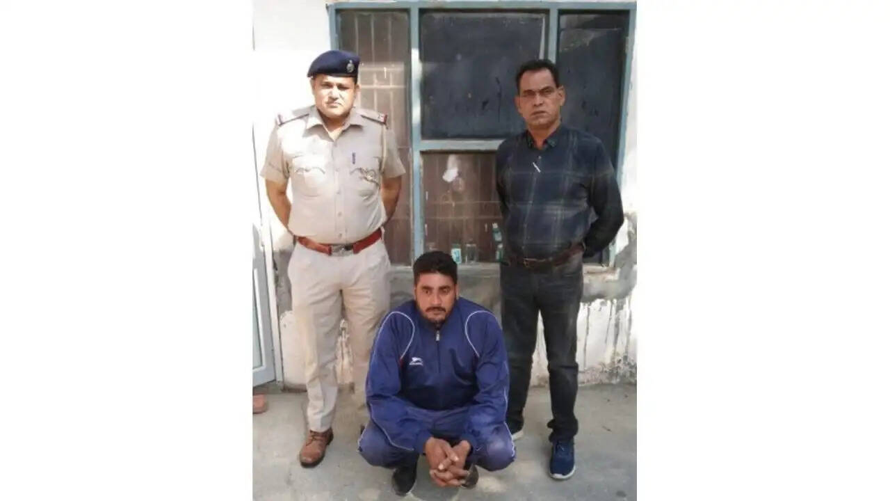 नकली नोट के मामले में दूसरे आरोपी को भी किया काबू
