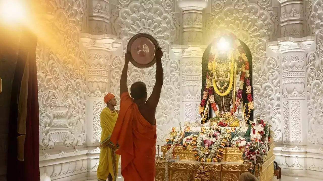 कल रामनवमी परअयोध्या में रामलला का सूर्यतिलक,जानिए पूजा की मुहूर्त