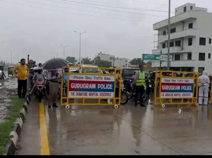 HARYANA:-  CM सैनी के लिए तेज बारिश में रोका ट्रैफिक, गुस्साए लोगों ने बजाए हॉर्न