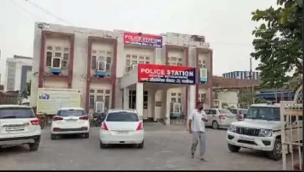 पानीपत में 35 लाख की ठगी: स्टडी वीजा का झांसा देकर युवक को डंकी रूट से अमेरिका भेजा, डिटेंशन कैंप से लौटा भारत