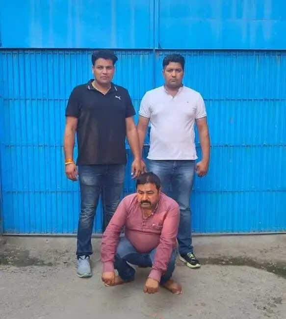 पानीपत में उद्योगपतियों को ब्लैक मेल करने वाला पकड़ा गया