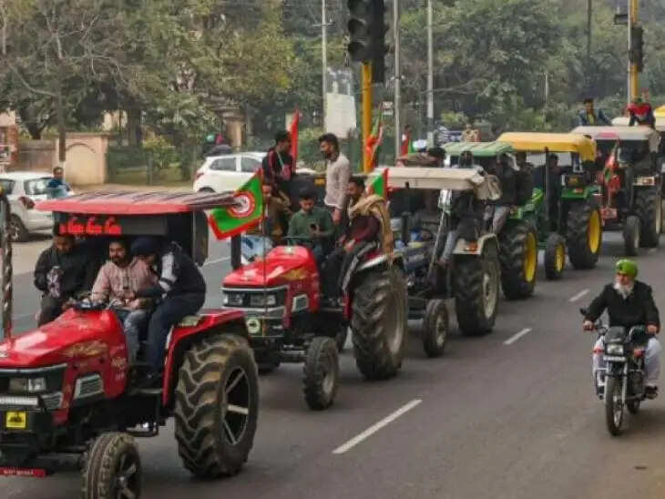 HARYANA में किसानों का ट्रेक्टर मार्च