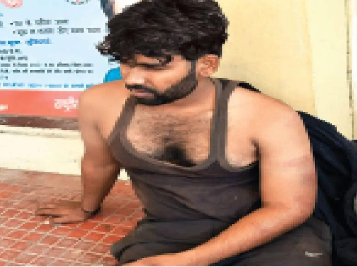 1 महीने पहले हुई कहासुनी के चलते सफाई कर्मचारी पर किया हमला, जान से मारने की दी धमकी