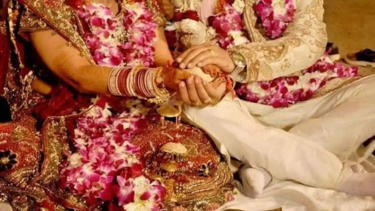 अब विवाह पंजीकरण उपरांत ही मिलेगा मुख्यमंत्री विवाह शगुन योजना का लाभ- DC