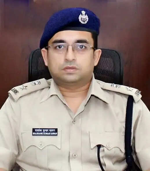 स्नेचिंग की वारदात को अंजाम देने वाला दूसरा आरोपी गिरफ्तार, मोबाइल और पैसे बरामद