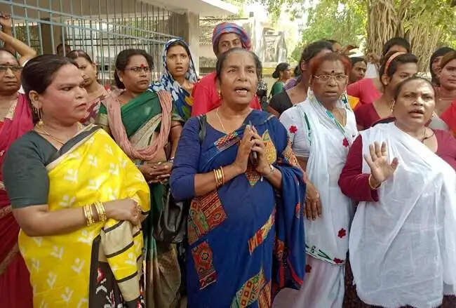 अच्छी पहल, अब ट्रासजेंडर को सरकार देगी नौकरी और शैक्षणिक संस्थानों में आरक्षण