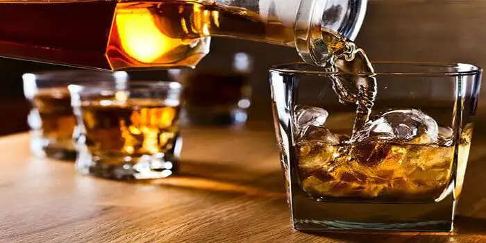 32 जोन में शराब बेचने के लिए लाइसेंस हुए जारी, कल से खुलेंगी शराब की नई दुकानें