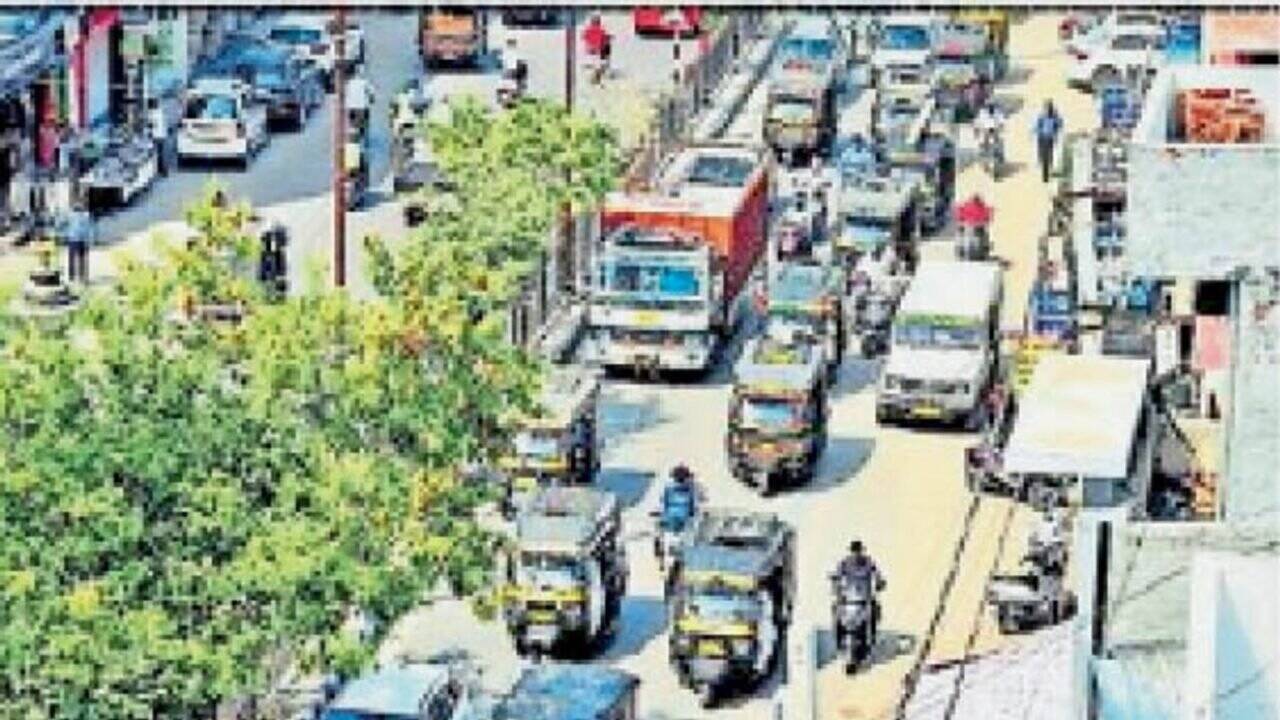 15 साल पुराने और 10 साल पुराने डीजल के वाहनों पर कसा जाएगा शिकंजा, पढिए पूरा मामला.