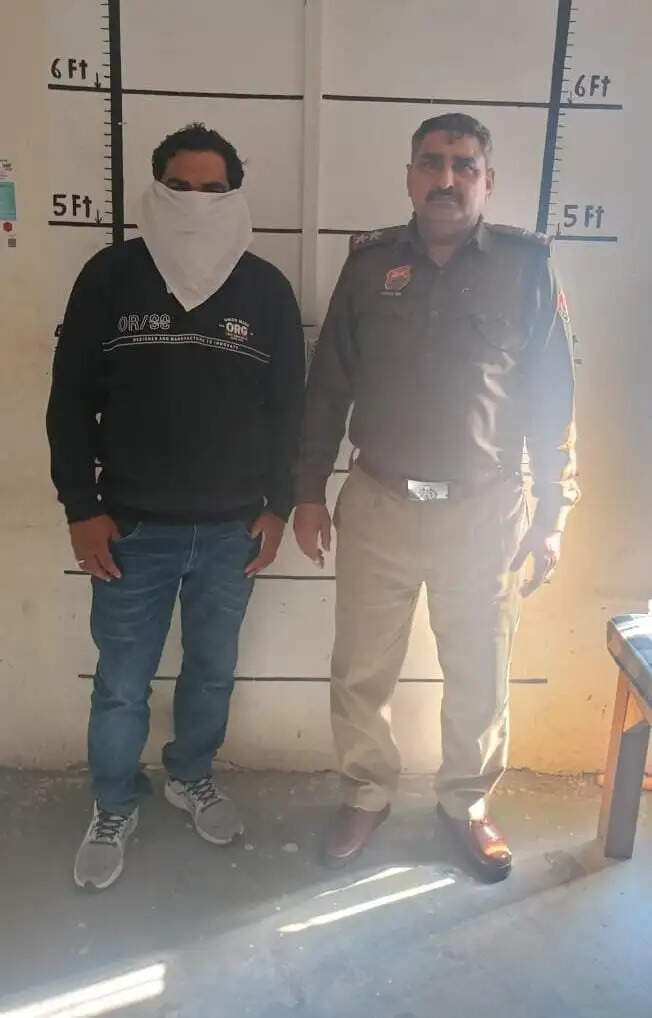 PANIPAT:- विदेश भेजने के नाम पर 40 लाख ठगने का आरोपी गिरफ्तार