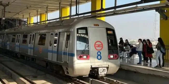 Delhi Metro से यात्रा करने वालों के लिए जरूरी खबर
