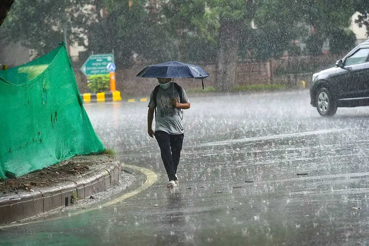 आज इन राज्यो में होगी बारिश, पढ़िए अगले 24 घंटे का पुर्वानुमान