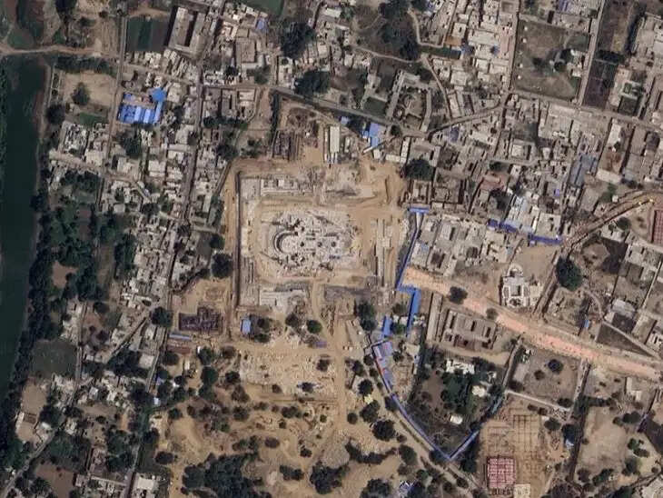 ISRO ने अंतरिक्ष से दिखाया भव्य राम मंदिर तस्वीर