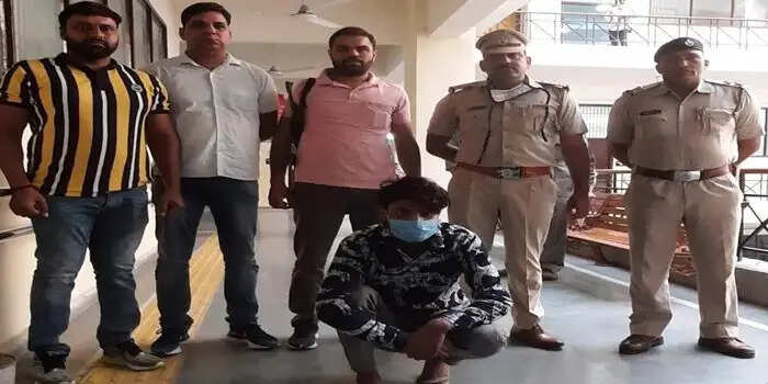 हथियारों की तस्करी करने आया था PANIPAT, पुलिस ने धर-दबोचा