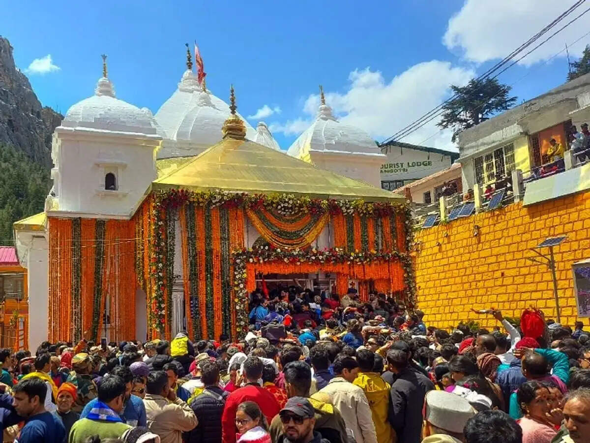 चारधाम जाने वाले श्रध्दालुओं के लिए जरुरी खबर, इस दिन से खुलेंगे मंदिर के कपाट