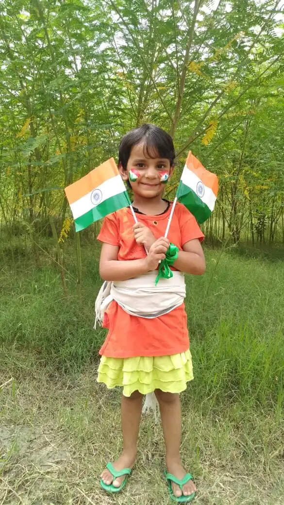 गीता विदया मंदिर स्कूल और लक्ष्य इंटरनेशनल स्कूल के छात्र-छात्राओं ने मनाया 74वां स्वतंत्रता दिवस