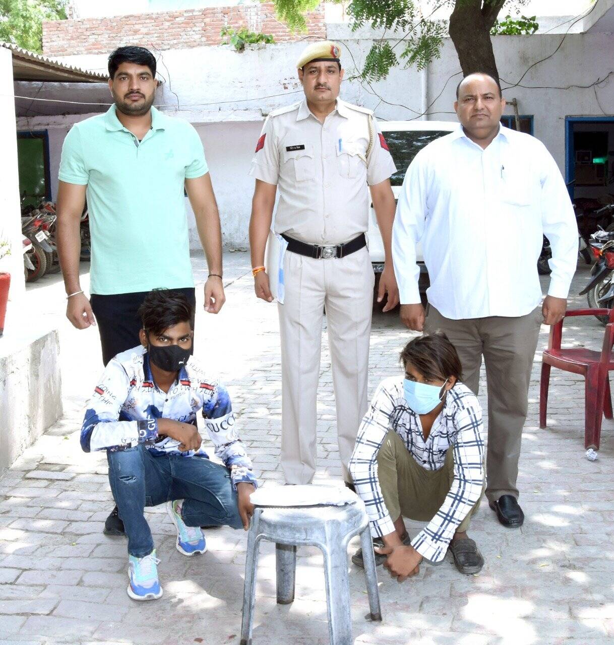 अवैध देशी पिस्तोल सहित आरोपित काबू