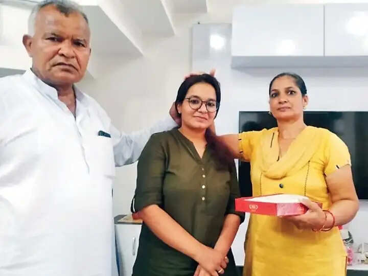 पानीपत की बेटी ने मारी बाजी, यूपीपीसीएस परीक्षा में हासिल किया देश में प्रथम स्थान