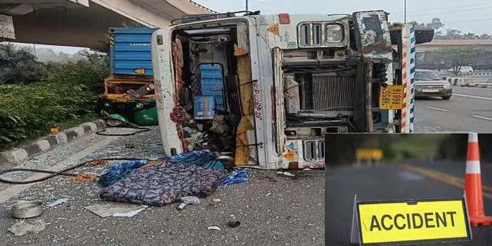 दर्दनाक हादसा- ऑटो पर पलटा कंटेनर, 4 लोगों की हुई मौत, कंटेनर चालक मौके से फरार