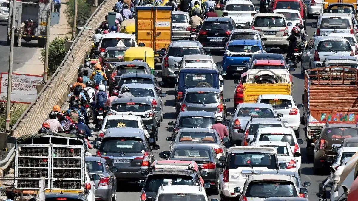 HARYANA के इस शहर में भारी वाहनों की Entry पर Ban, यातायात एडवाइजरी हुई जारी, देखें रुट प्लान