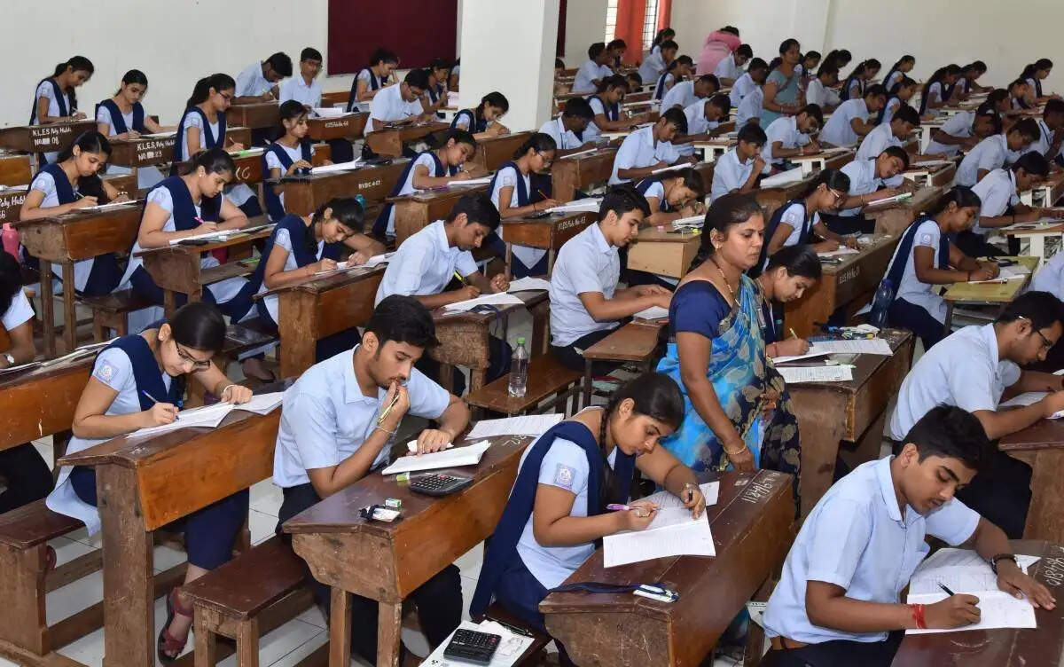 आज से शुरु है हरियाणा बोर्ड की परीक्षाएं, नकल रोकने के लिए अपनाया गया ये तरीका