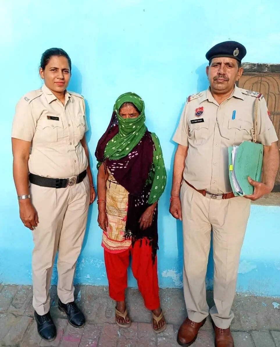पानीपत में नशा सप्लायर महिला गिरफ्तार
