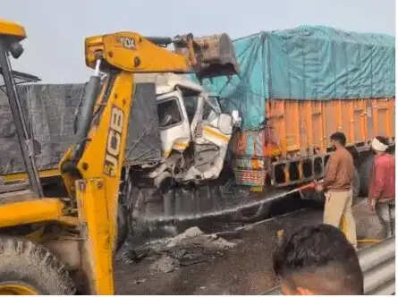 हरियाणा में कोहरे का कहर, टकराई 50 से ज्यादा वाहन, हिसार में 100 की जान बची